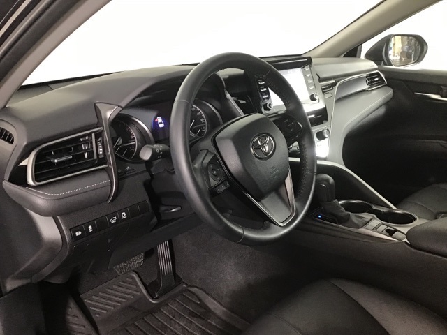 2023 Toyota Camry SE photo 8