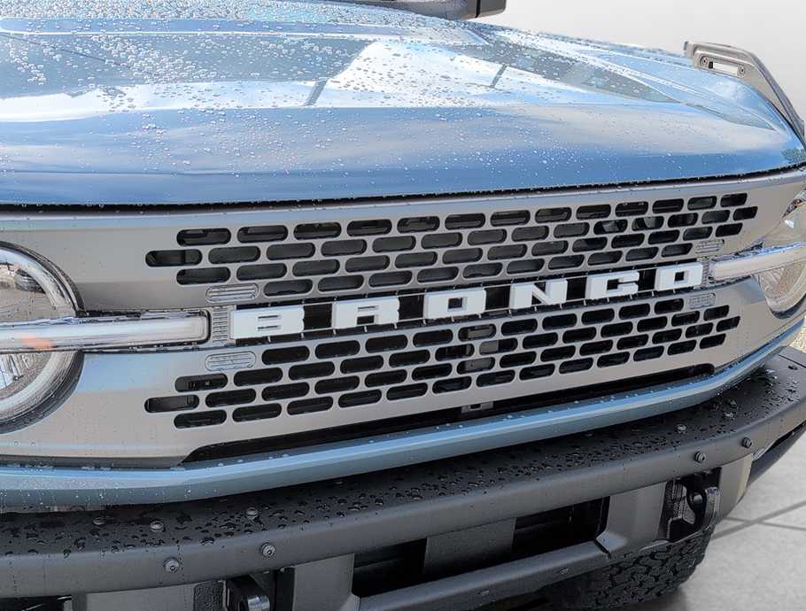 2025 Ford Bronco Badlands photo 4