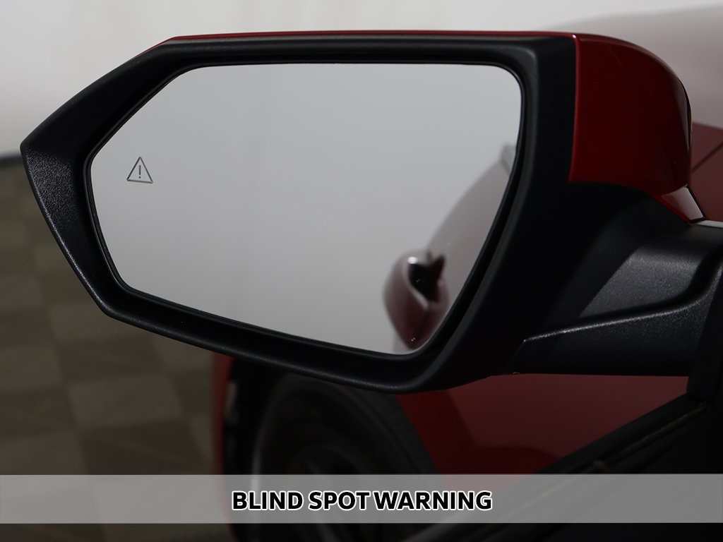 2023 Hyundai Elantra SEL photo 3