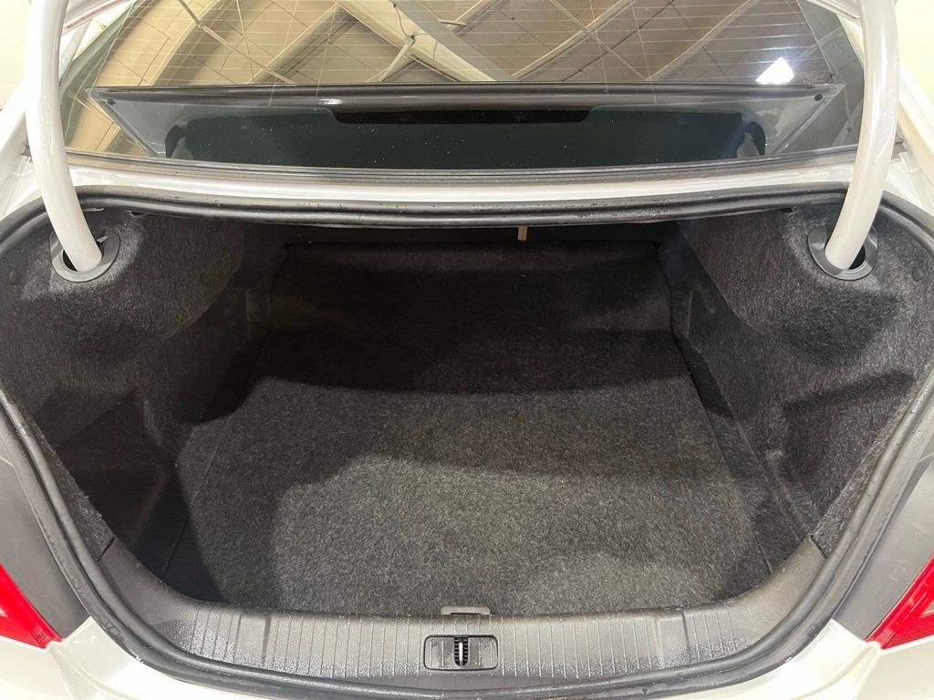 2016 Buick LaCrosse Leather photo 12