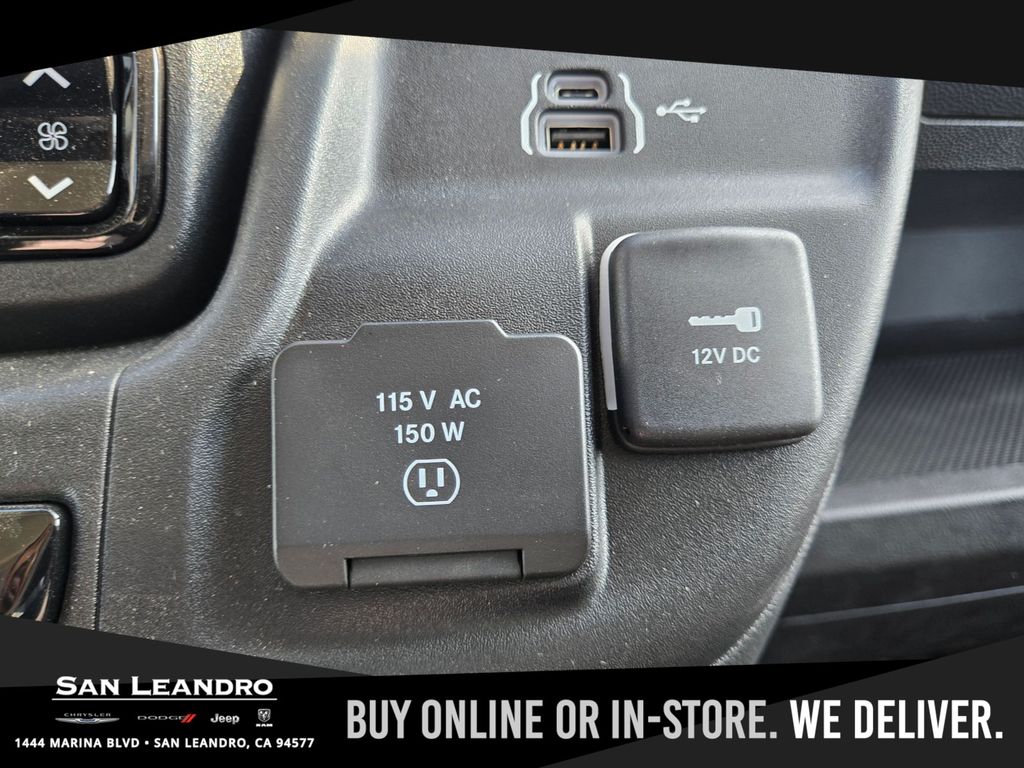 2025 RAM ProMaster Cargo Van Base's photo