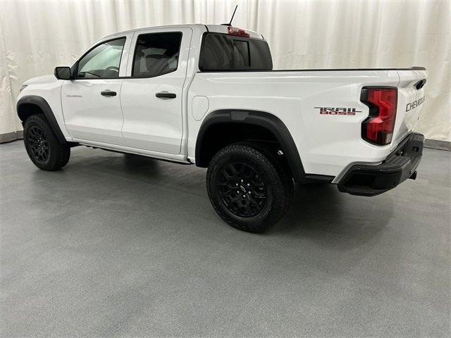 2026 Chevrolet Colorado Trail Boss photo 3