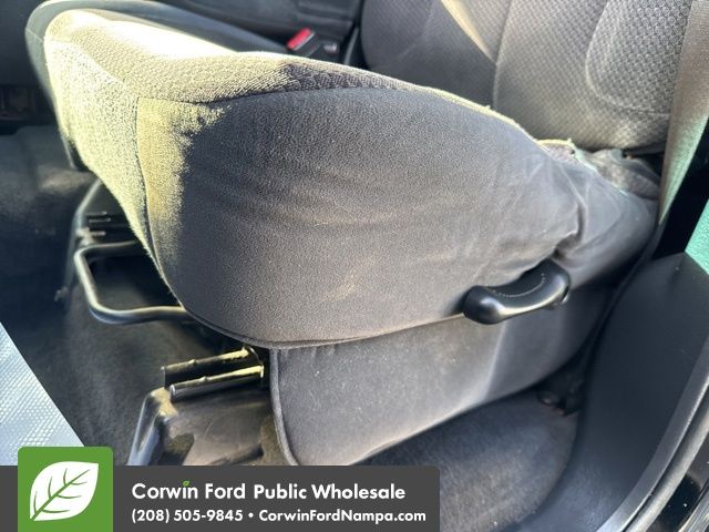 2003 Dodge Ram SLT photo 24