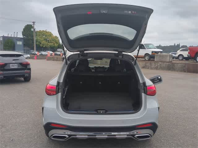 2026 Mercedes Benz GLC 350e 4MATIC photo 23