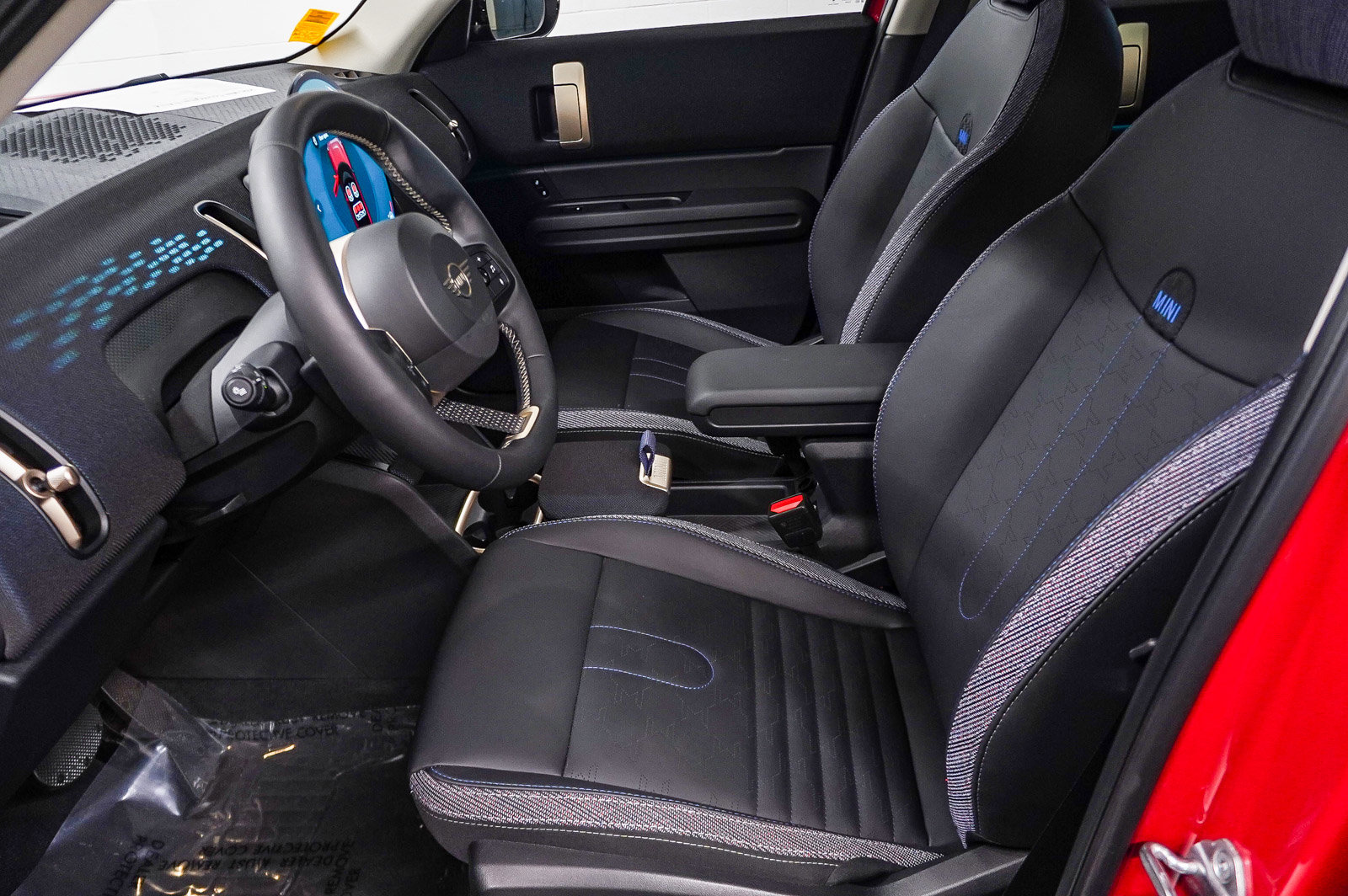 2025 Mini Countryman S ALL4 photo 18
