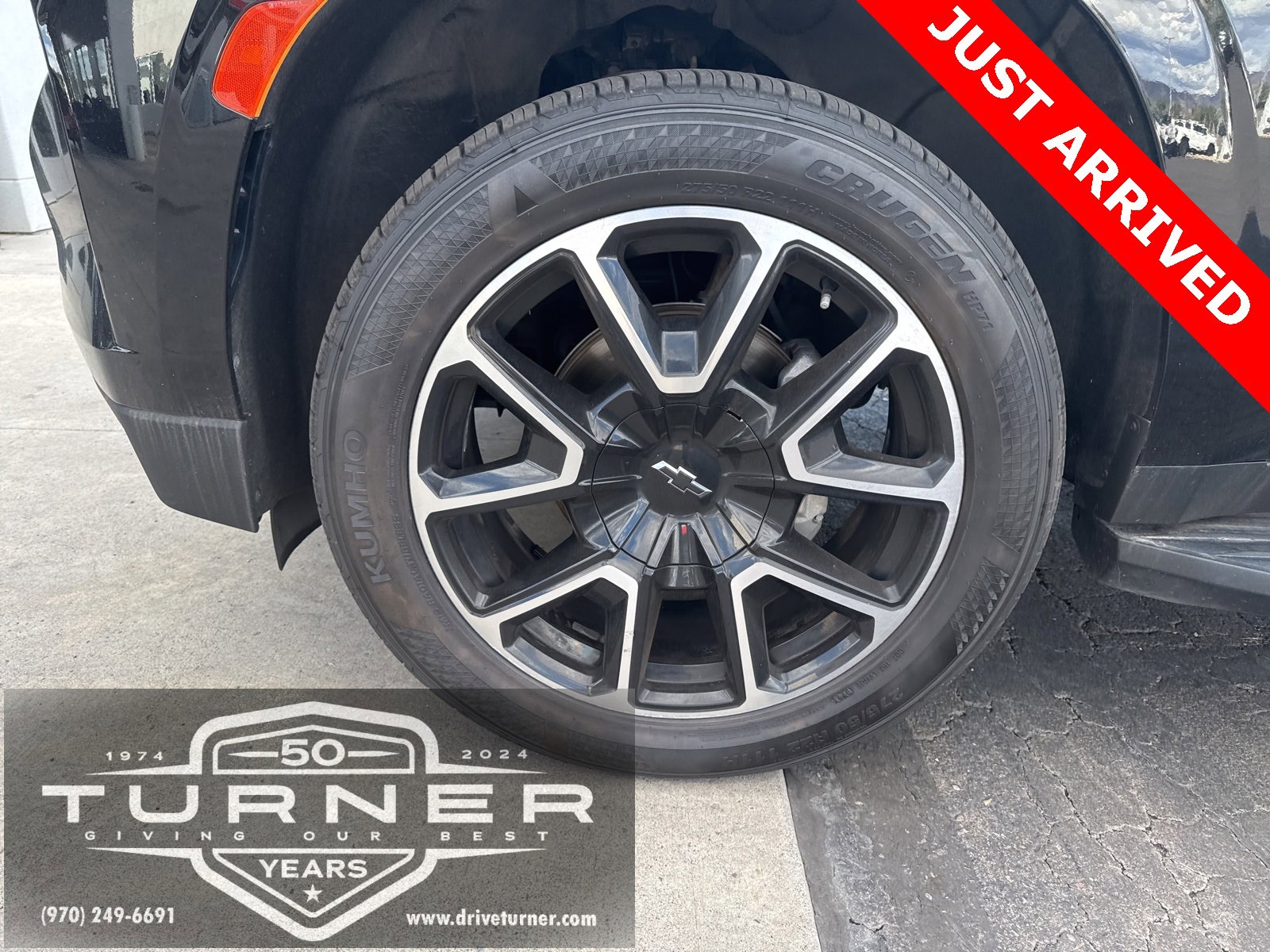 2022 Chevrolet Tahoe RST photo 2