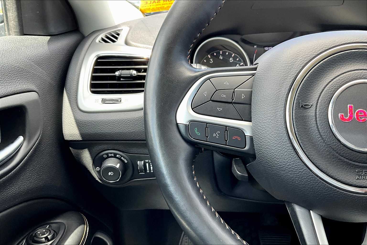 2018 Jeep Compass Latitude photo 21