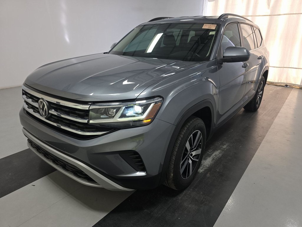 2023 Volkswagen Atlas SE's photo