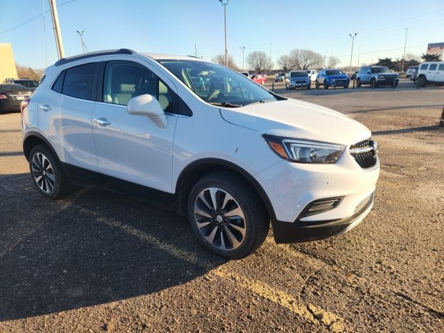 2022 Buick Encore Preferred's photo