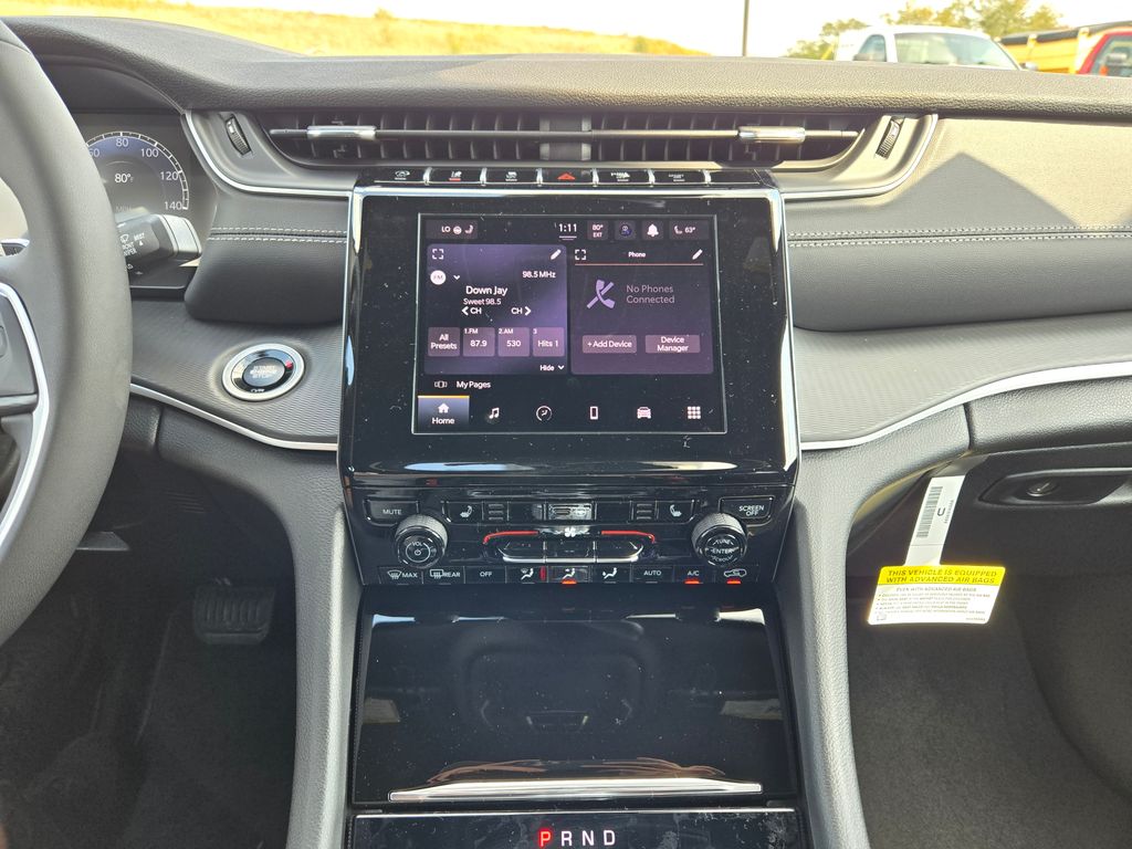 2025 Jeep Grand Cherokee Altitude X photo 16