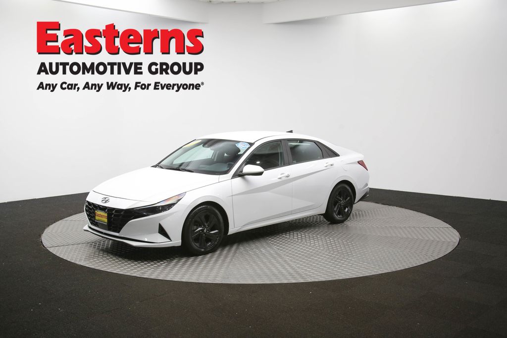 2022 Hyundai Elantra SEL Convenience photo 46