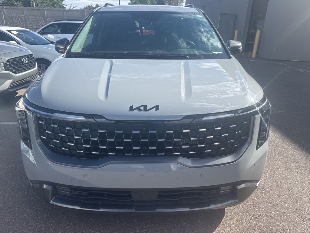 2025 Kia Carnival SX Prestige photo 5