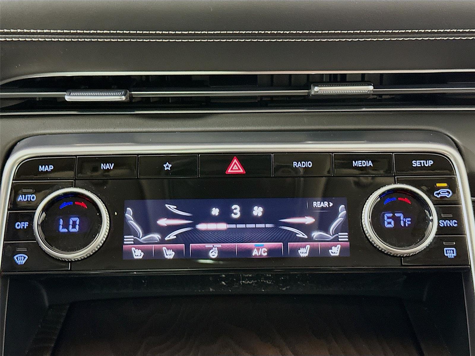2024 Genesis GV80 Prestige Signature photo 13