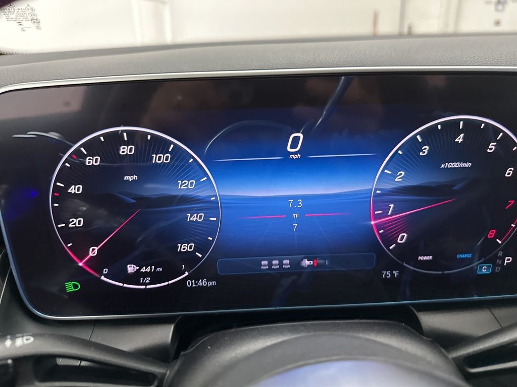 2025 Mercedes Benz GLC 300 4MATIC photo 9