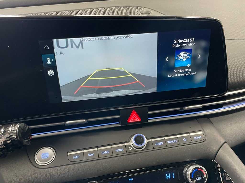 2024 Hyundai Elantra SEL Convenience photo 33