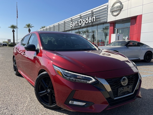 2023 Nissan Sentra SR's photo