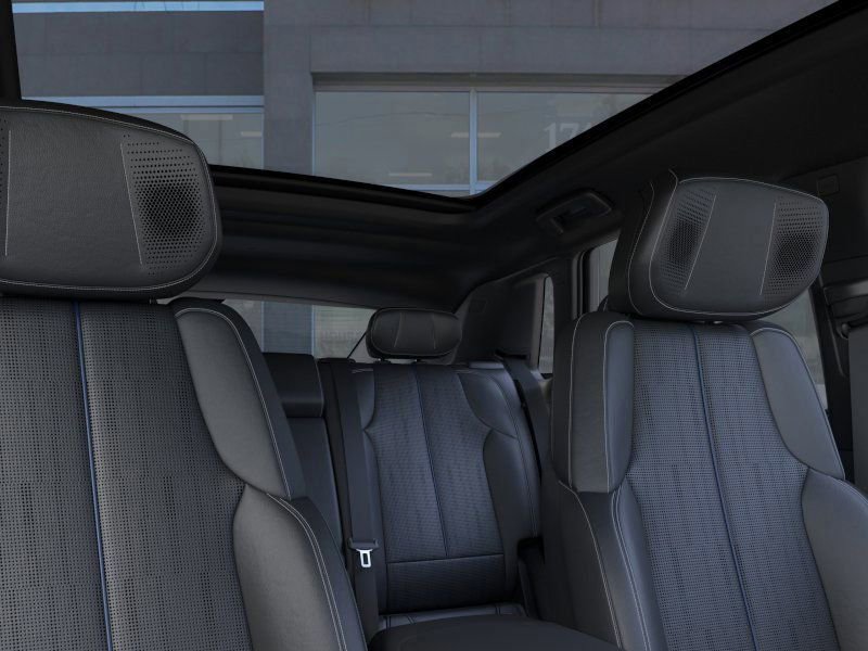 2026 Cadillac Lyriq photo 23