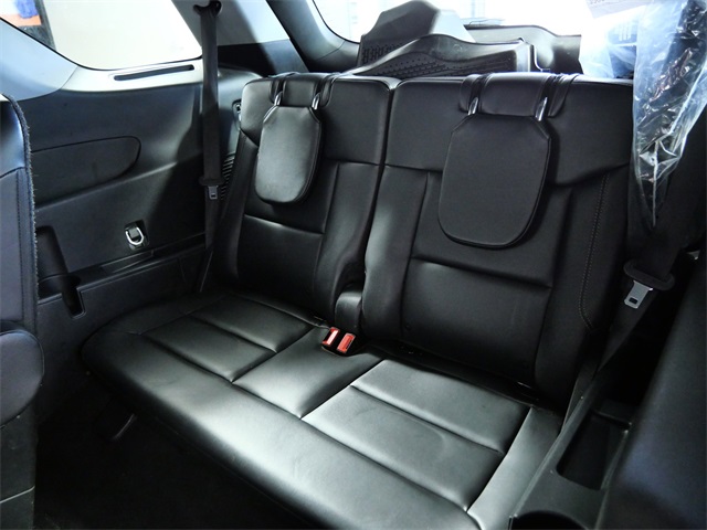 2023 Ford Explorer XLT photo 14