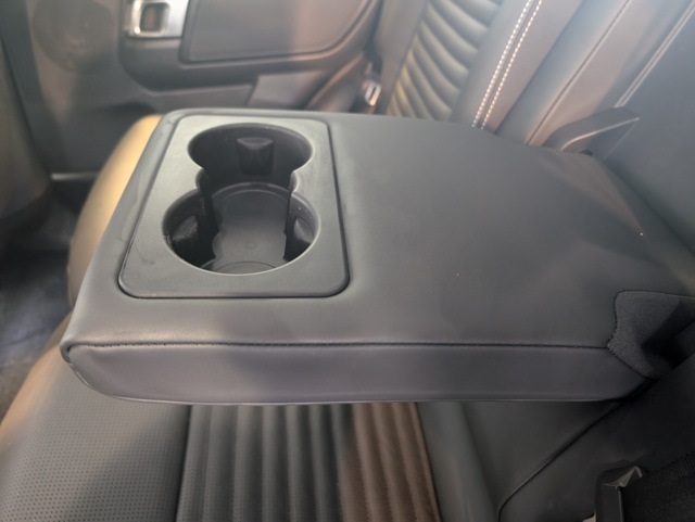 2025 Land Rover Discovery SE photo 23