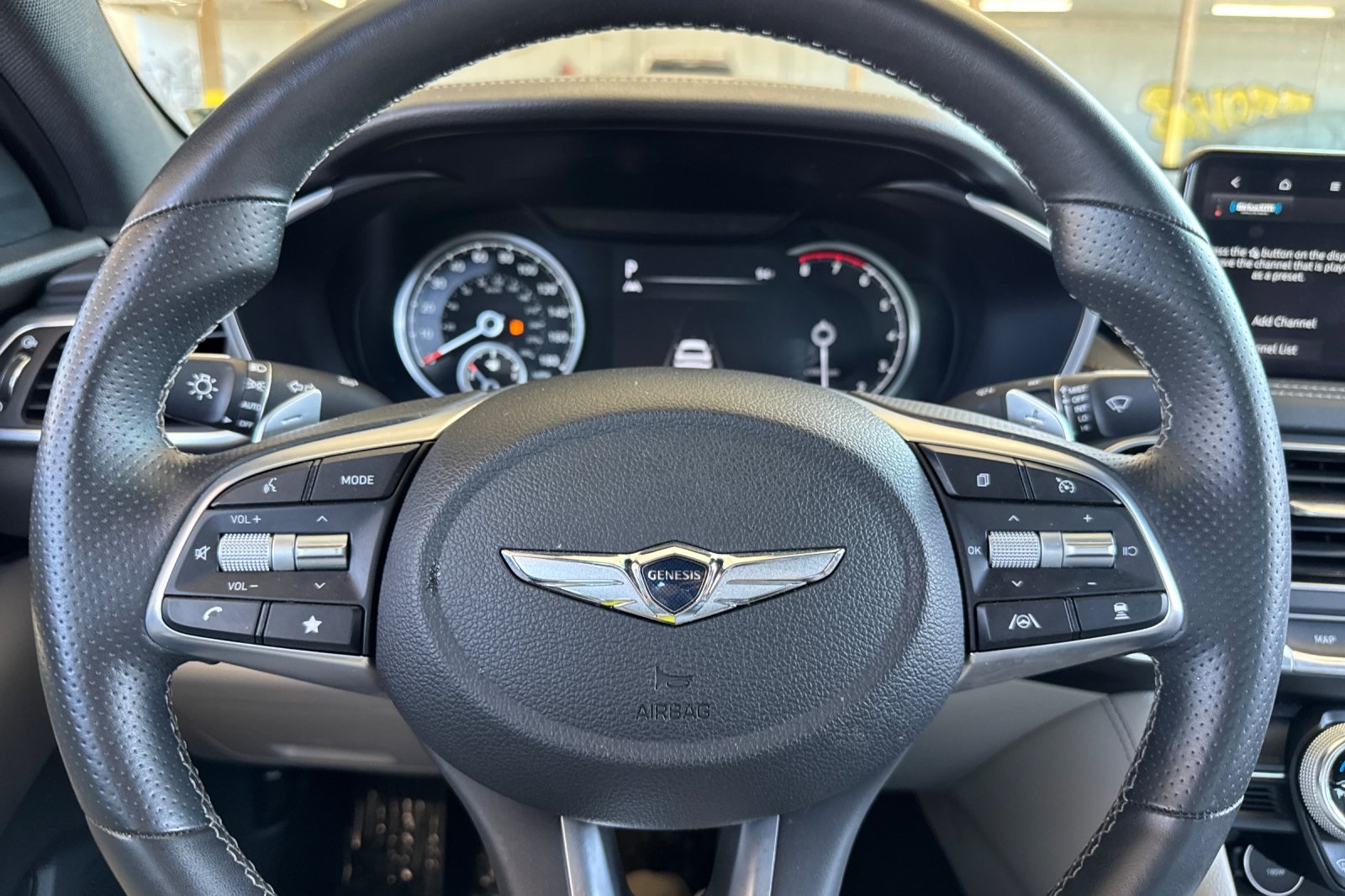 2023 Genesis G70 2.0T photo 23
