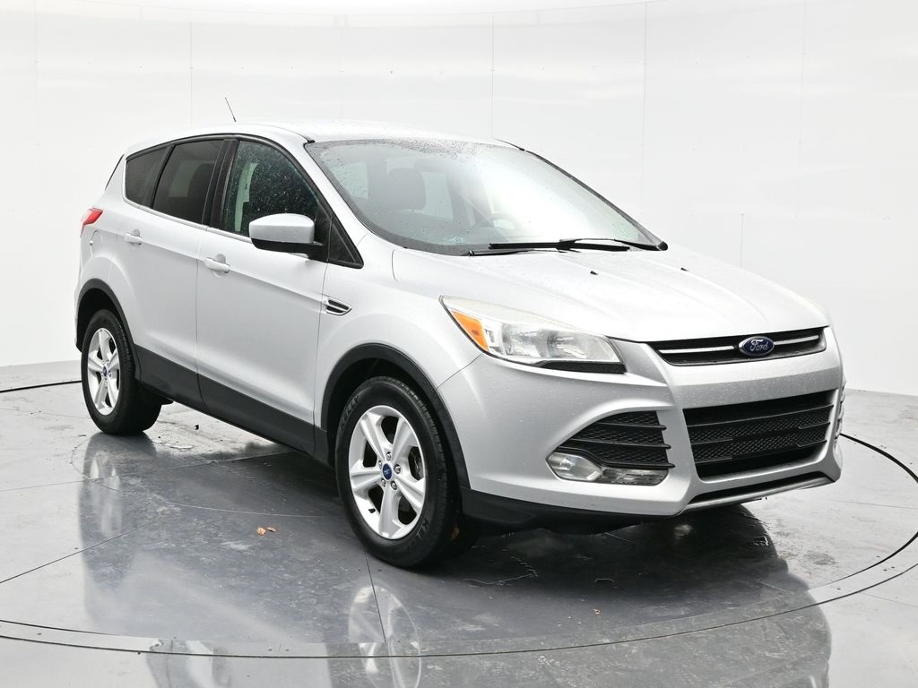 2014 Ford Escape SE's photo