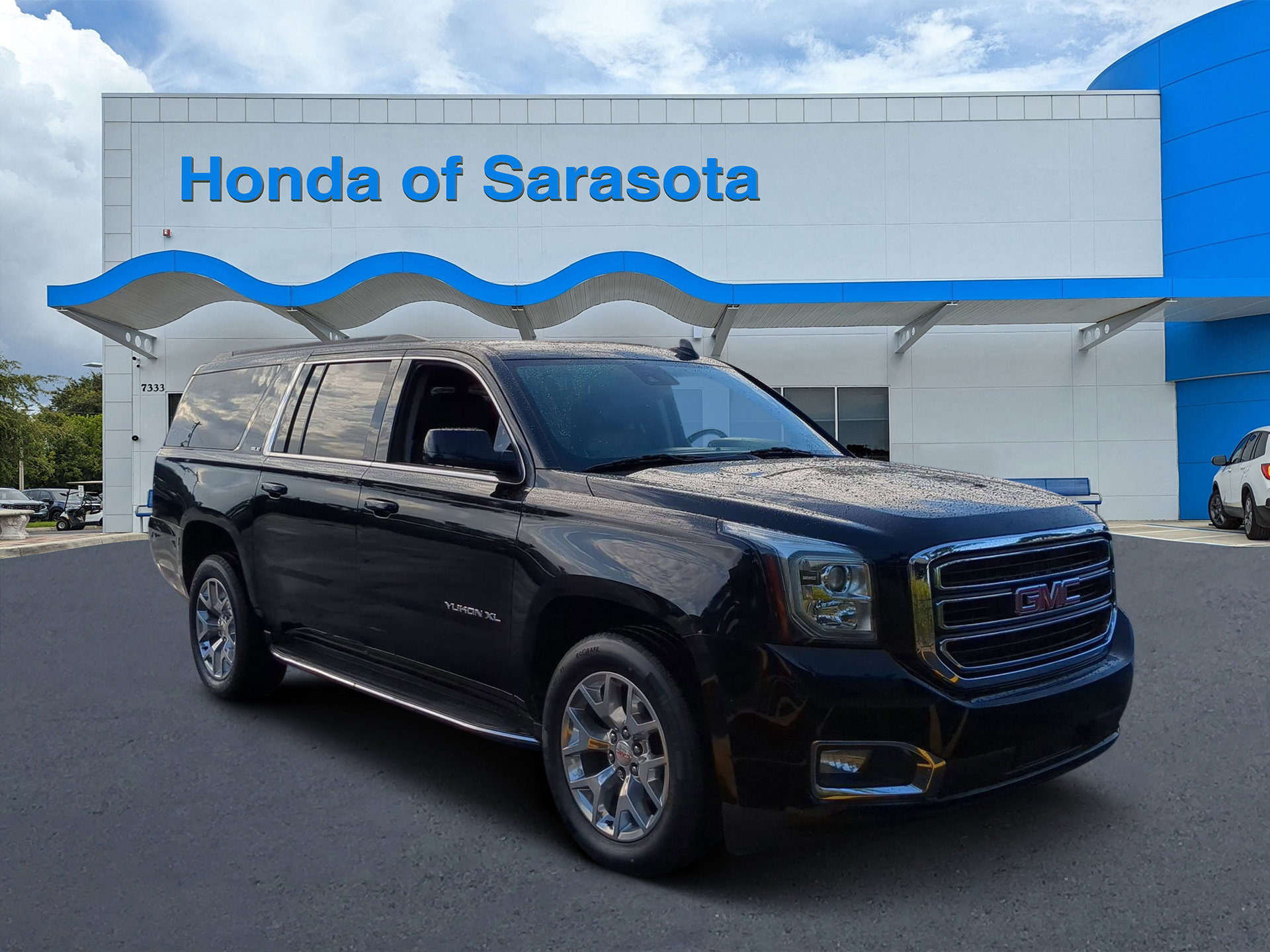 2020 GMC Yukon XL SLE's photo