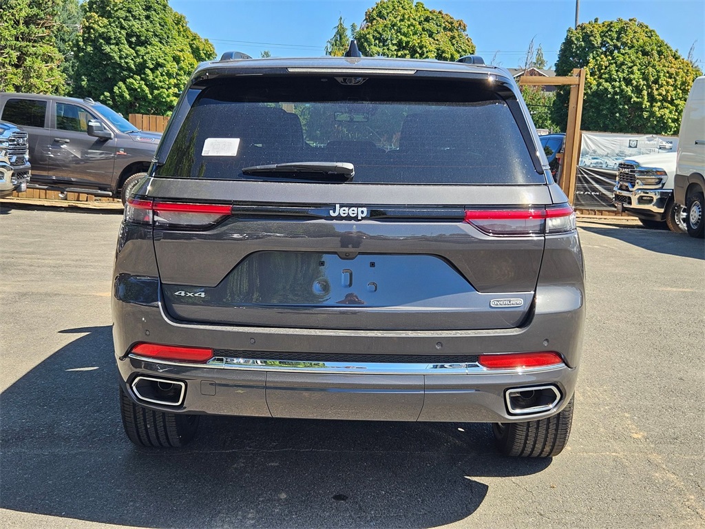 2025 Jeep Grand Cherokee Overland photo 4