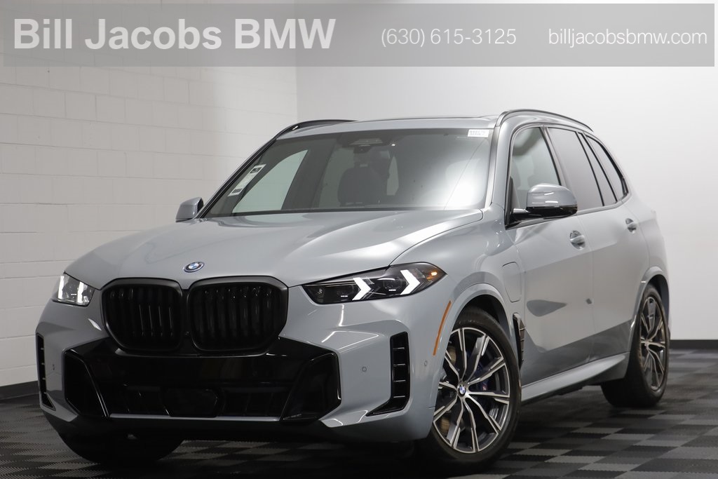 2026 BMW X5 50e's photo