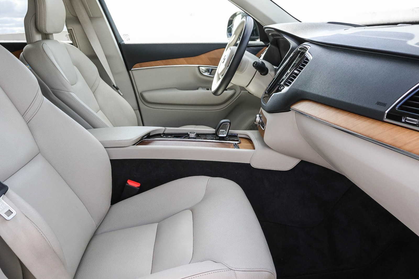 2022 Volvo XC90 Recharge Inscription Expression photo 12