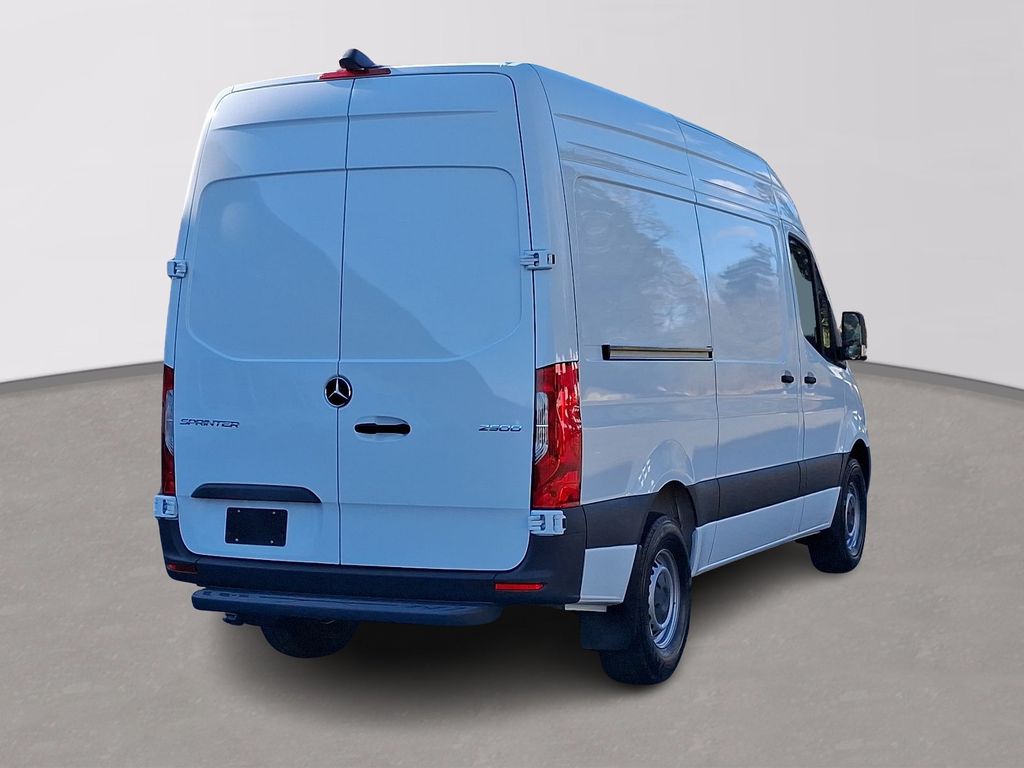 2025 Mercedes-Benz Sprinter Cargo Van Base