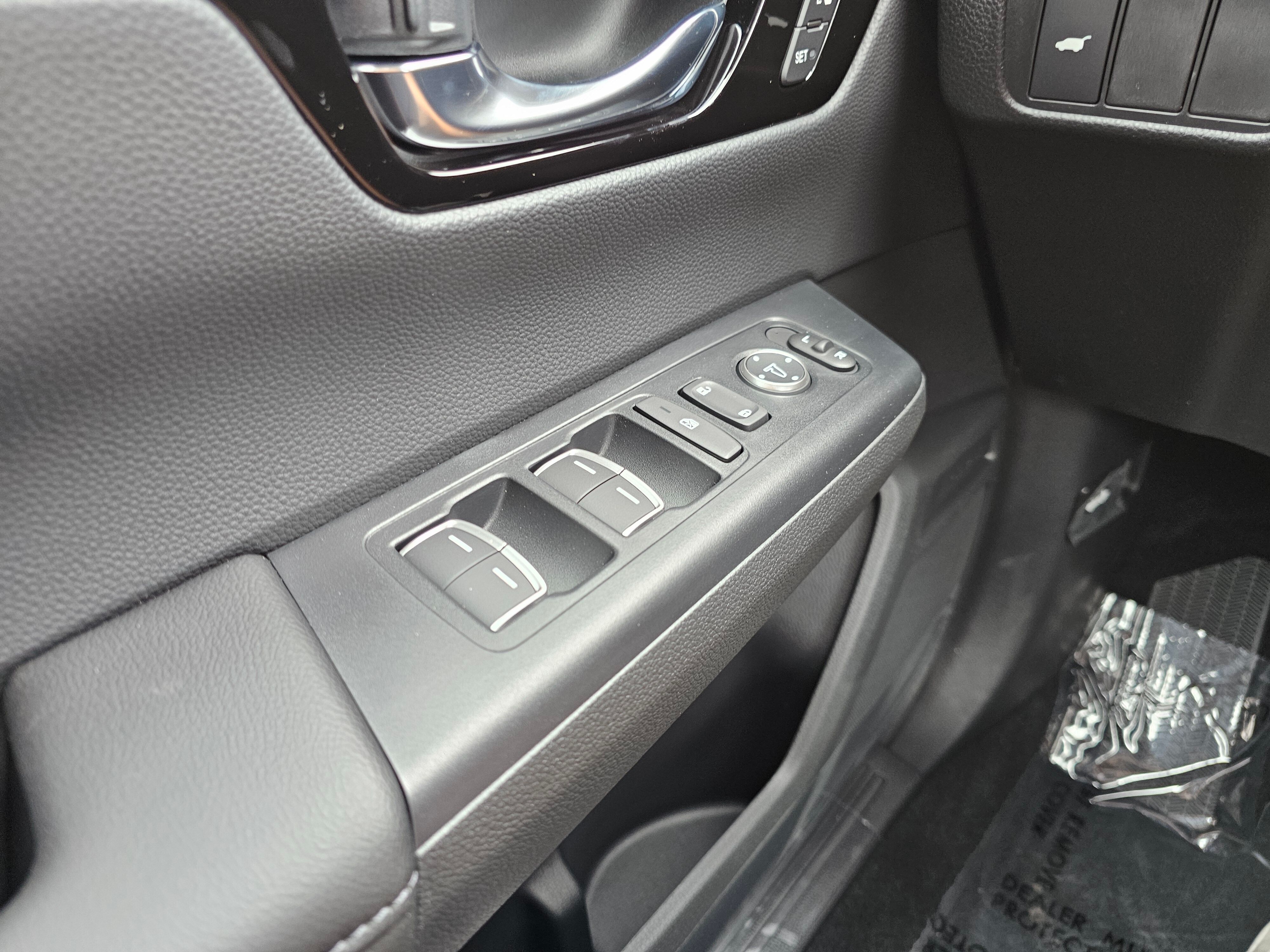 2026 Honda CR-V EX-L photo 16
