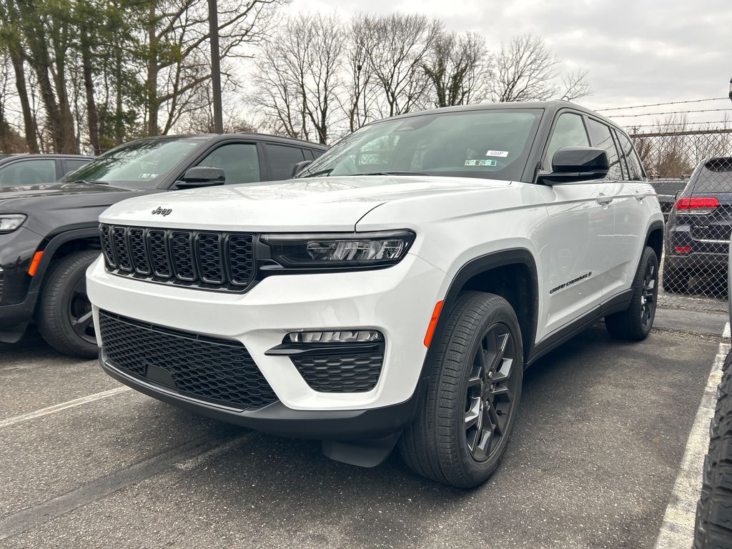 2025 Jeep Grand Cherokee Limited's photo