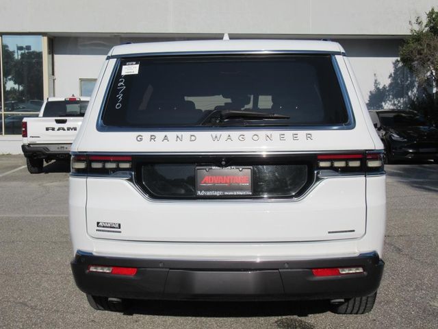 2022 Jeep Grand Wagoneer III photo 5