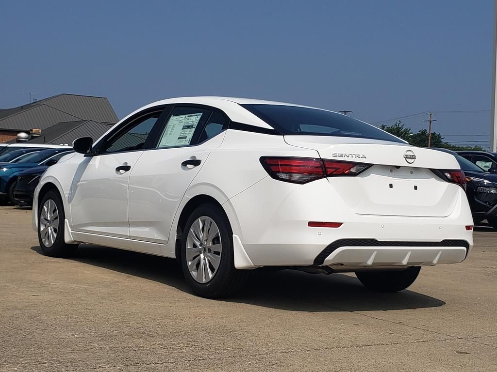 2025 Nissan Sentra S photo 4