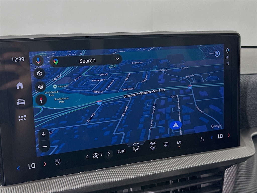 2025 Ford Explorer ST-Line photo 16