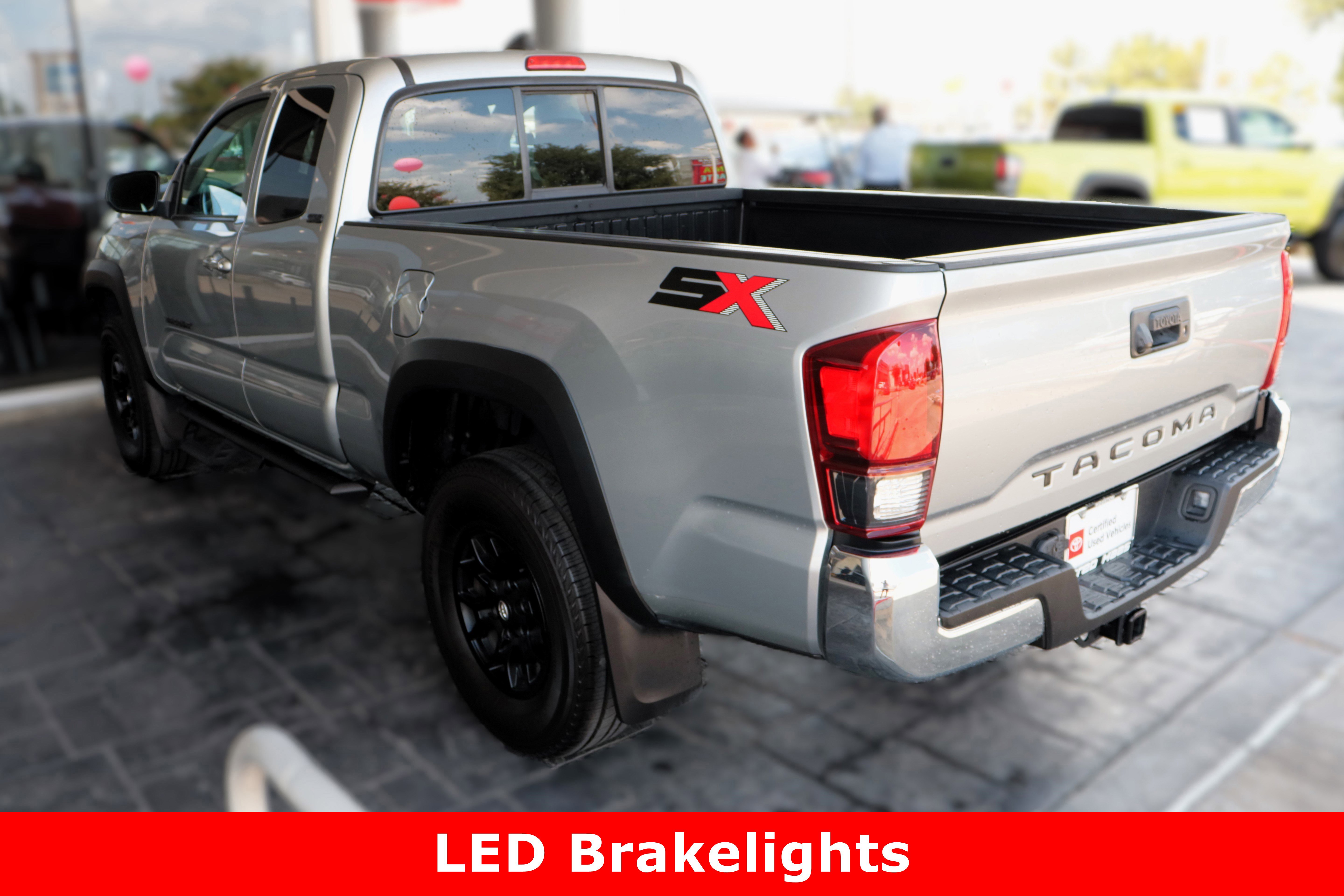 2023 Toyota Tacoma SR5 4x4 Access Cab photo 6