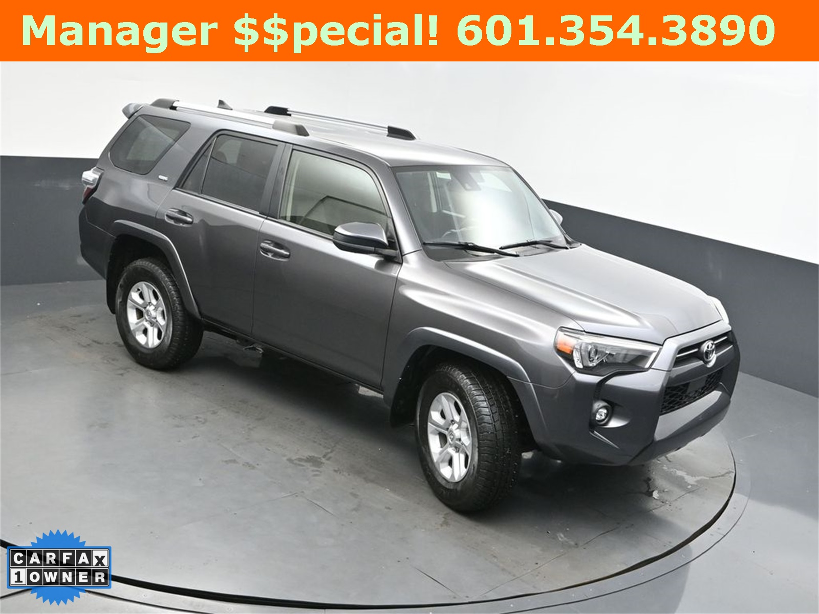 2023 Toyota 4Runner SR5's photo