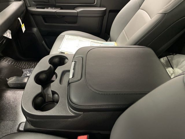 2024 Ram 2500 Tradesman photo 18