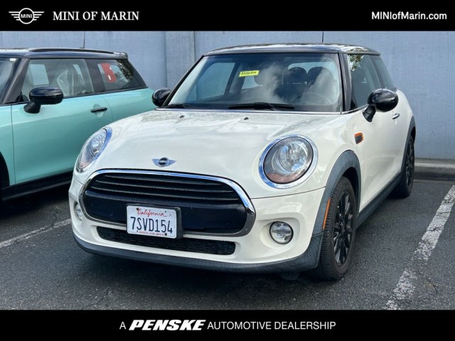 2016 MINI Cooper Base