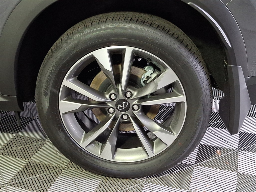 2025 Infiniti QX60 Luxe photo 8