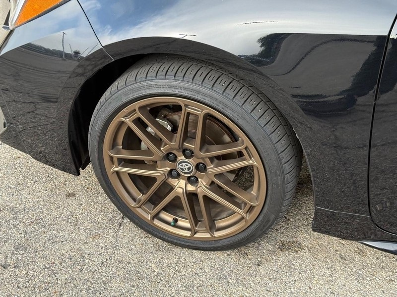 2024 Toyota Corolla SE photo 9