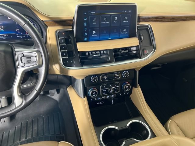 2023 Chevrolet Suburban Premier photo 16