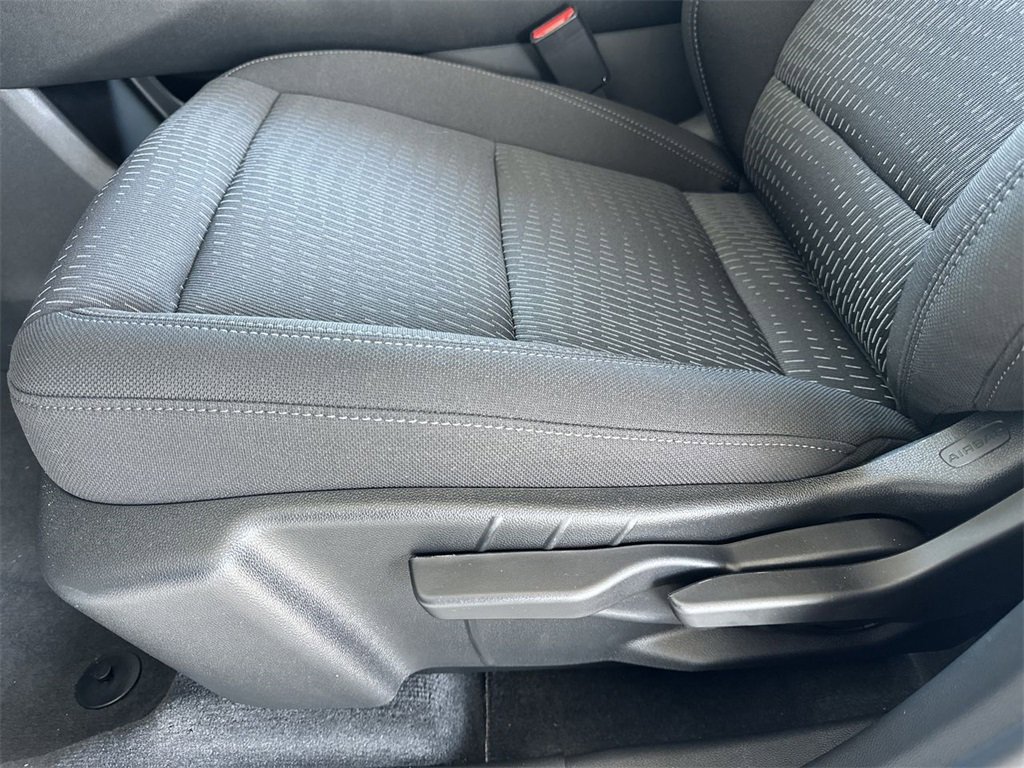 2026 Chevrolet Equinox LT photo 21