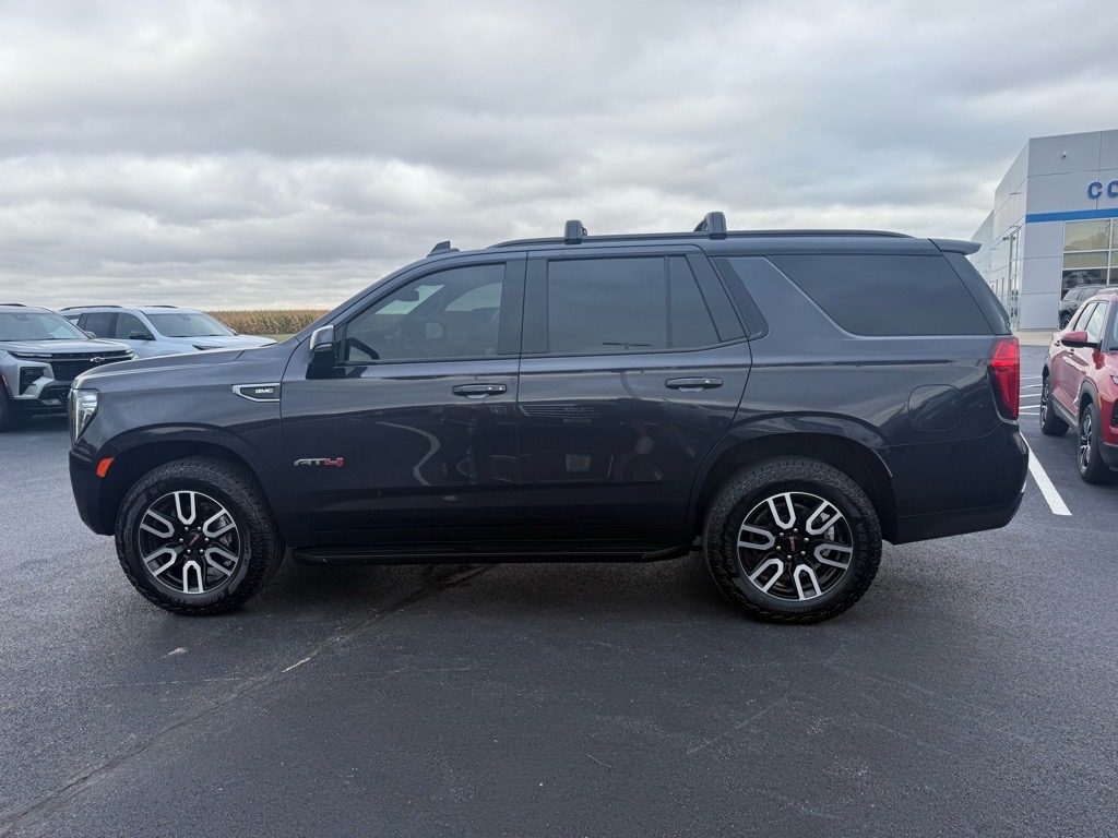 2024 Gmc Yukon AT4 photo 2