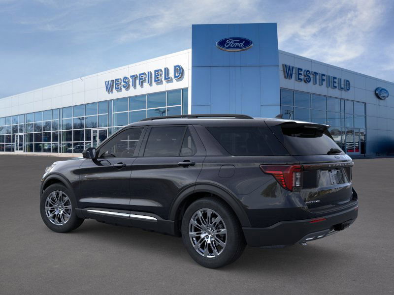 2025 Ford Explorer photo 3