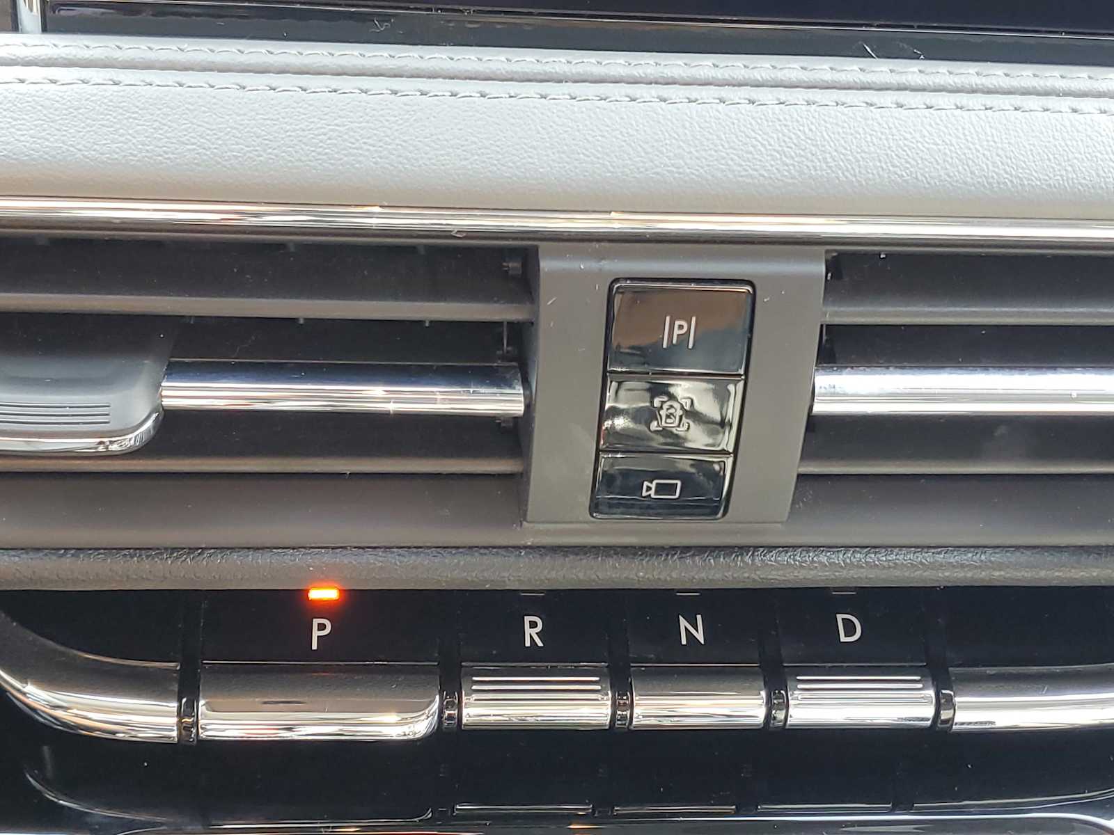 2022 Lincoln Corsair Grand Touring photo 27
