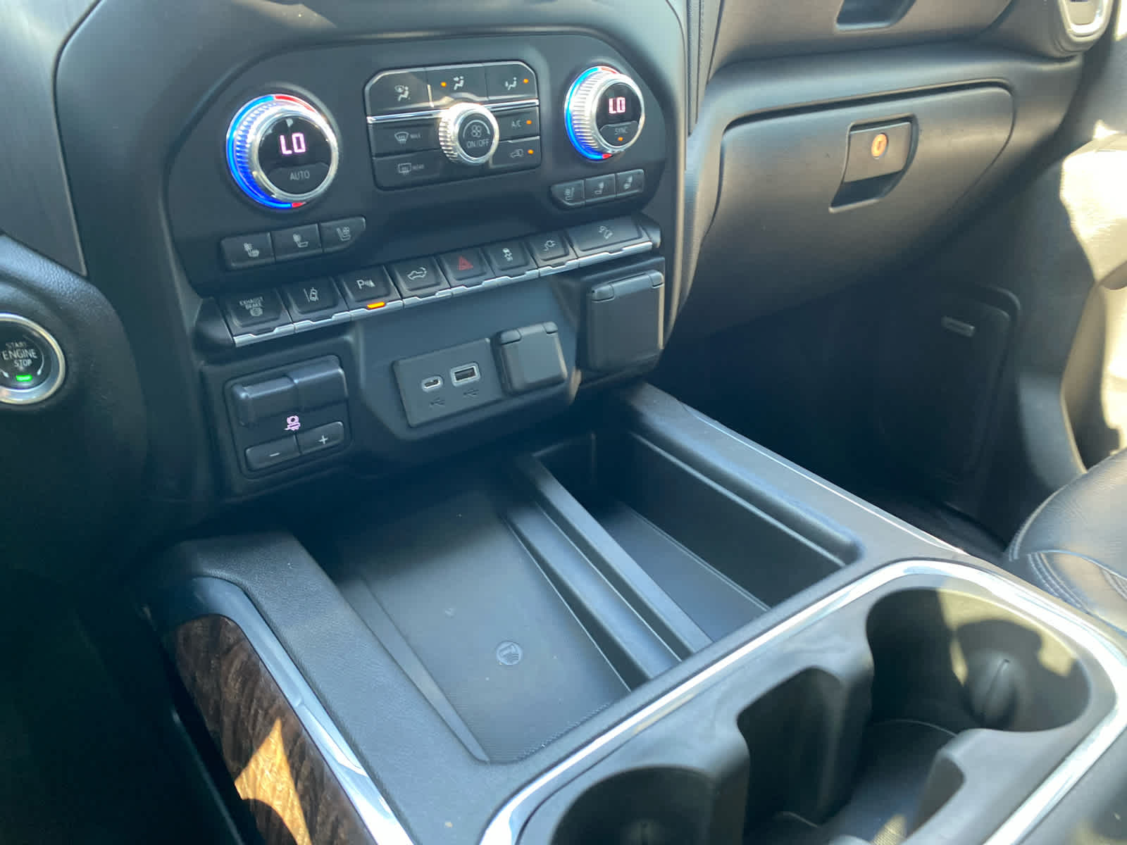 2020 Gmc Sierra Denali photo 22