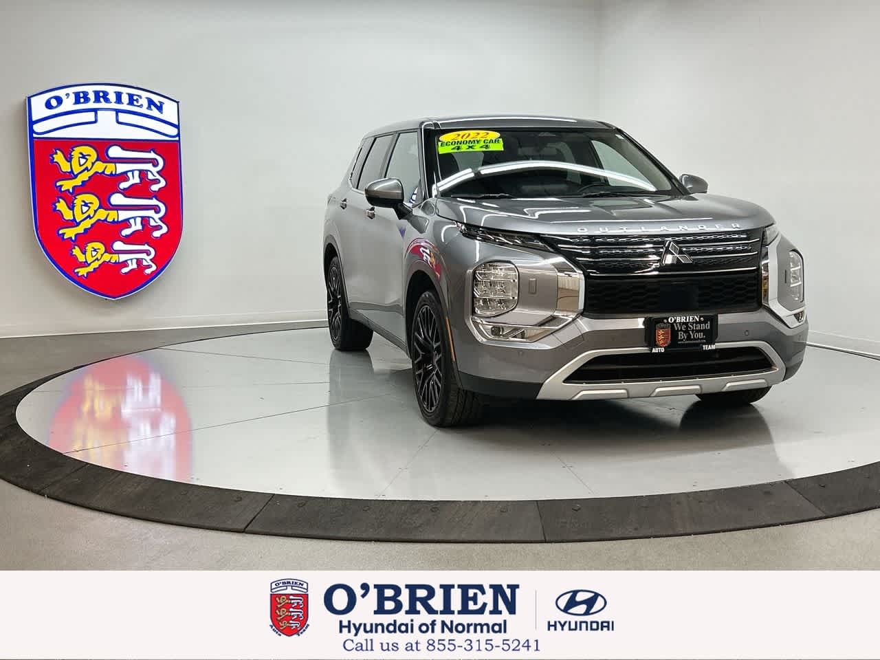 2022 Mitsubishi Outlander SE's photo