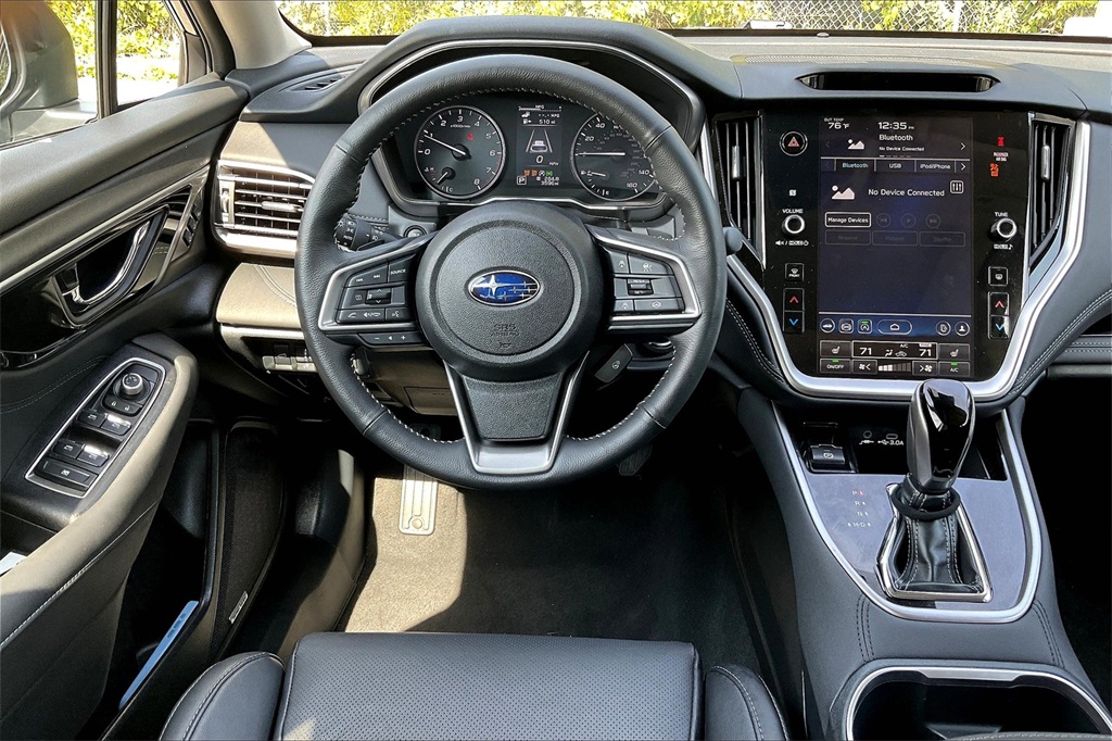 2025 Subaru Outback Limited photo 4