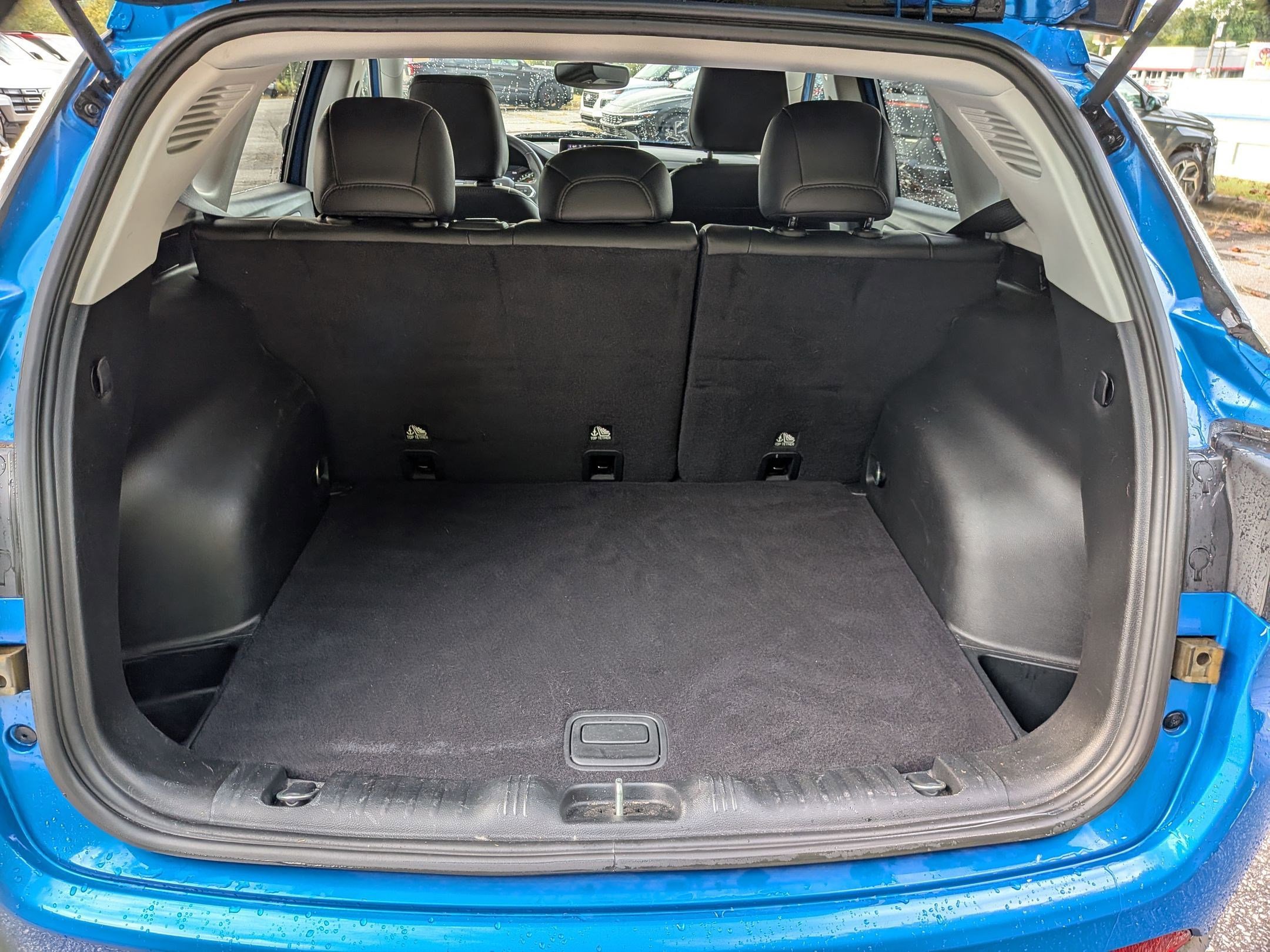 2022 Jeep Compass Latitude Lux photo 30